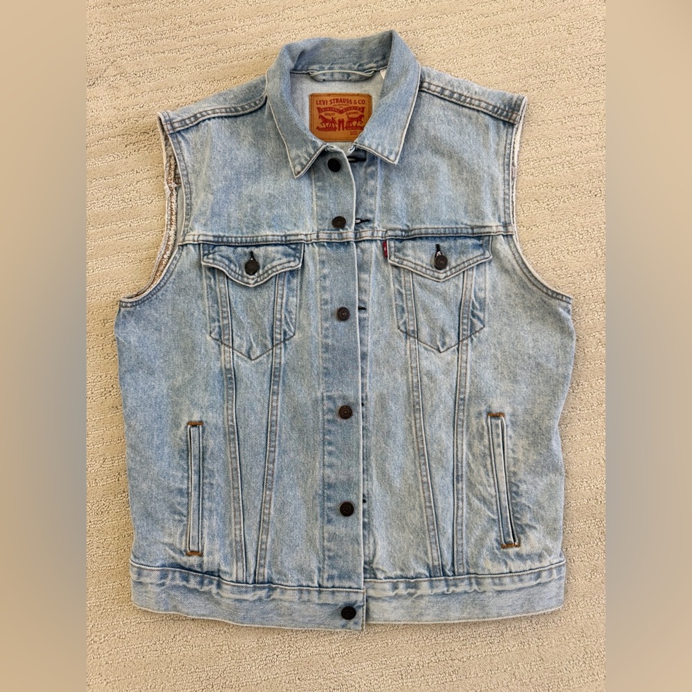 LEVIS STRAUSS & CO. 90s Vintage Light Blue Denim Vest Jean Jacket